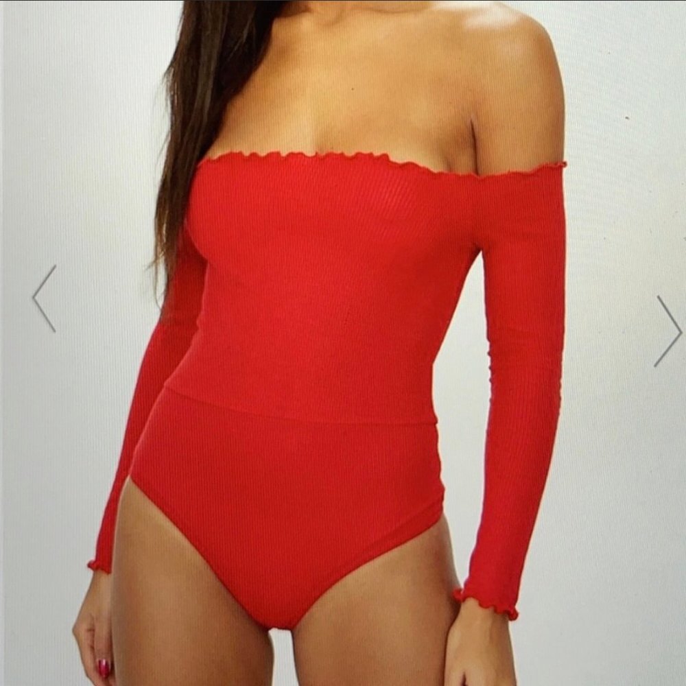 Pretty Little Thing Red Bodysuit
